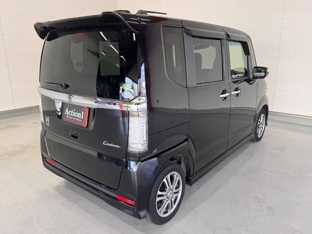 HONDA N BOX CUSTOM 2014 Image 31
