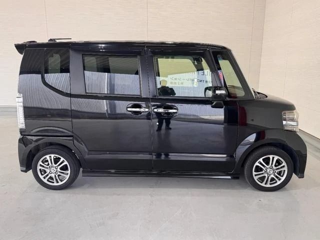 HONDA N BOX CUSTOM 2014 Image 31