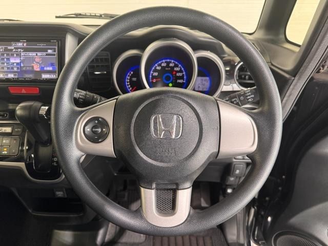 HONDA N BOX CUSTOM 2014 Image 31