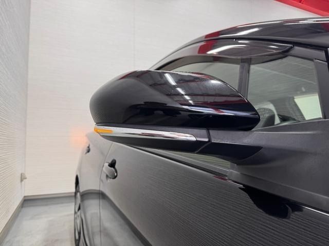 TOYOTA PRIUS 2017 Image 31