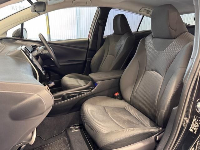 TOYOTA PRIUS 2017 Image 31