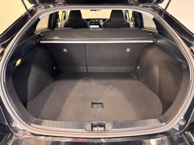 TOYOTA PRIUS 2017 Image 31