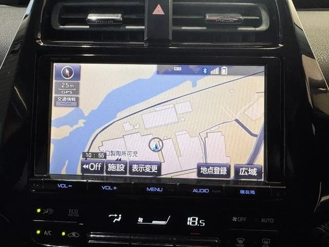 TOYOTA PRIUS 2017 Image 31