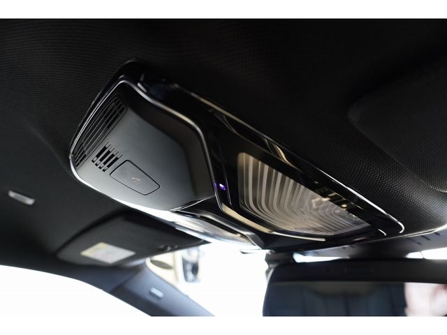 BMW 8SERIES 2021 Image 31