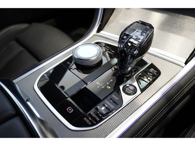 BMW 8SERIES 2021 Image 31