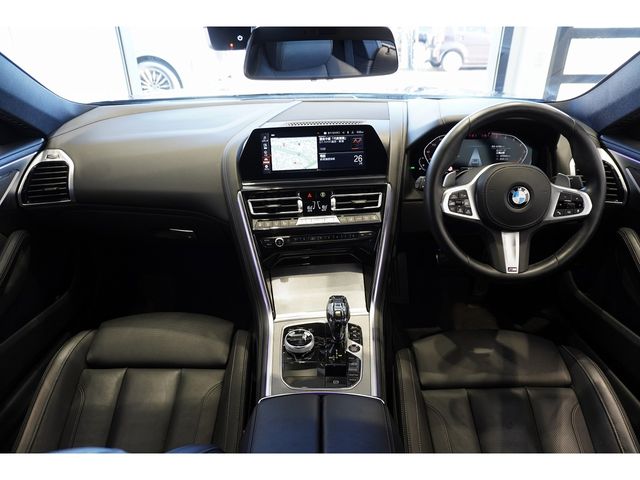 BMW 8SERIES 2021 Image 31