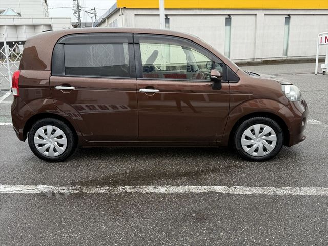 TOYOTA PORTE 2016 Image 31