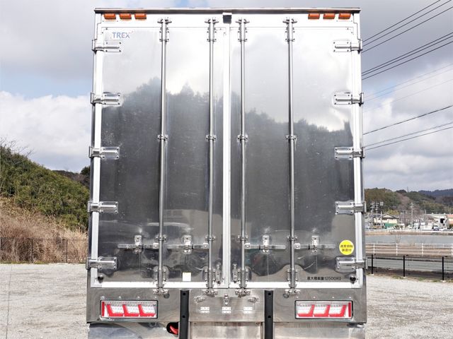 NISSAN DIESEL QUON 2018 Image 31