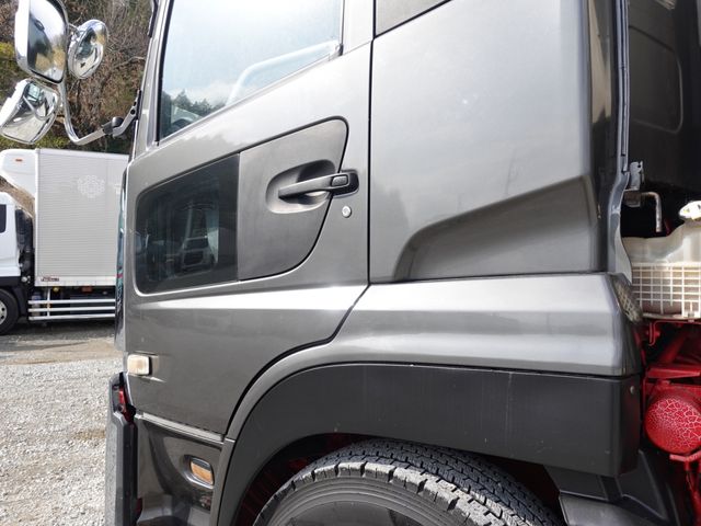 NISSAN DIESEL QUON 2018 Image 31