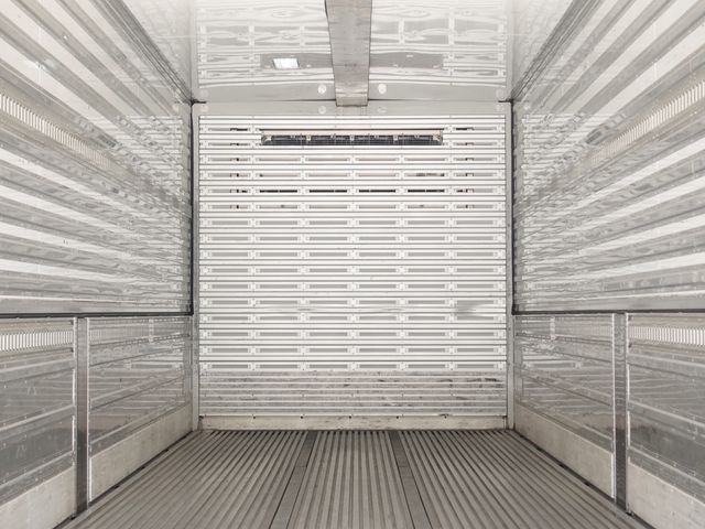 NISSAN DIESEL QUON 2018 Image 31