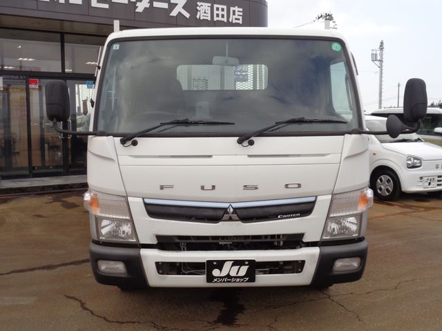 MITSUBISHI CANTER 2019 Image 31