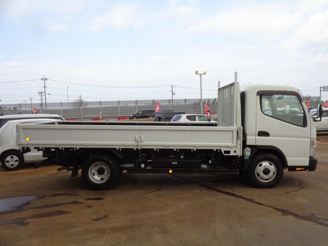 MITSUBISHI CANTER 2019 Image 31