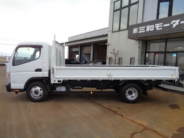 MITSUBISHI CANTER 2019 Image 31