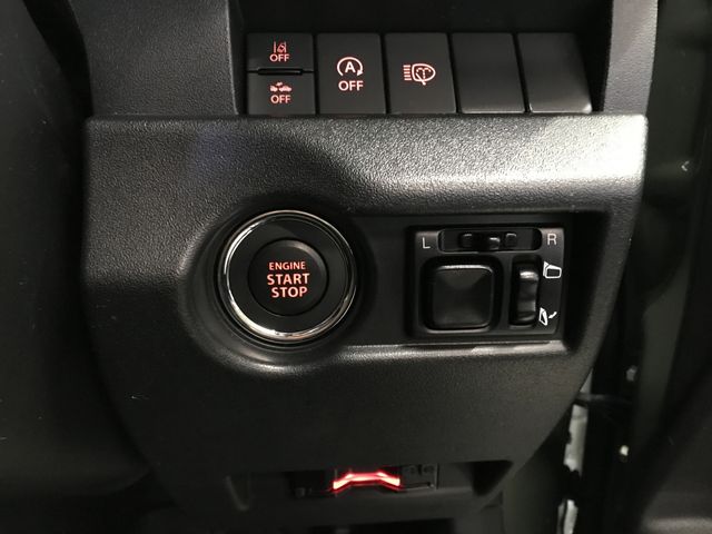 SUZUKI JIMNY 4WD 2024 Image 31