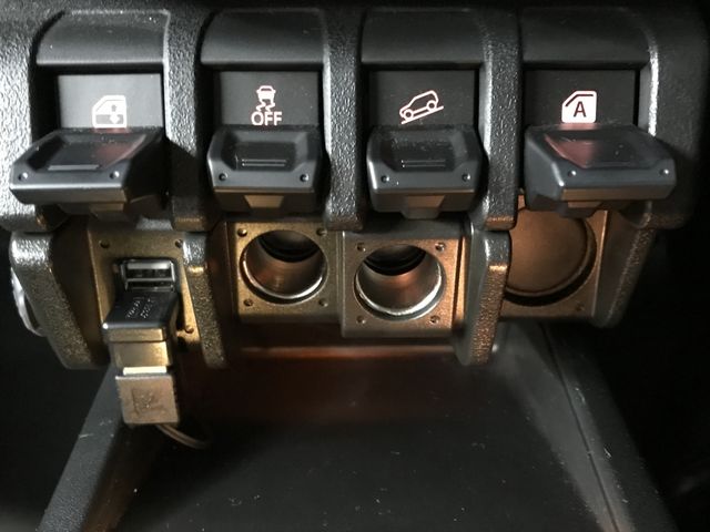 SUZUKI JIMNY 4WD 2024 Image 31