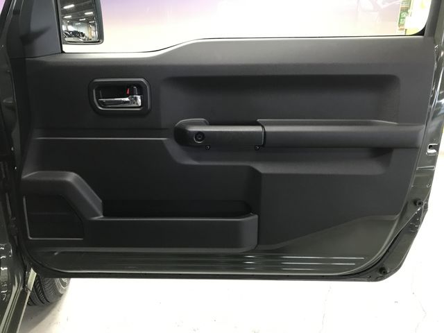SUZUKI JIMNY 4WD 2024 Image 31
