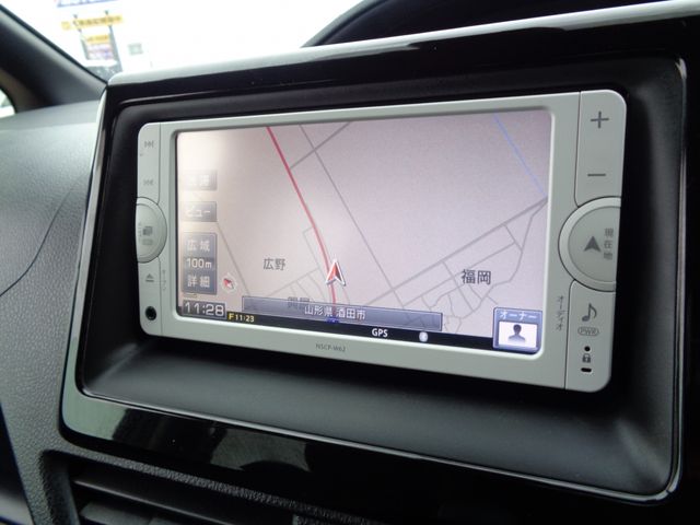 TOYOTA VOXY 2016 Image 31