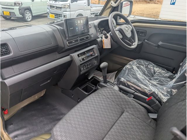 DAIHATSU HIJET TRUCK 4WD 2026 Image 31