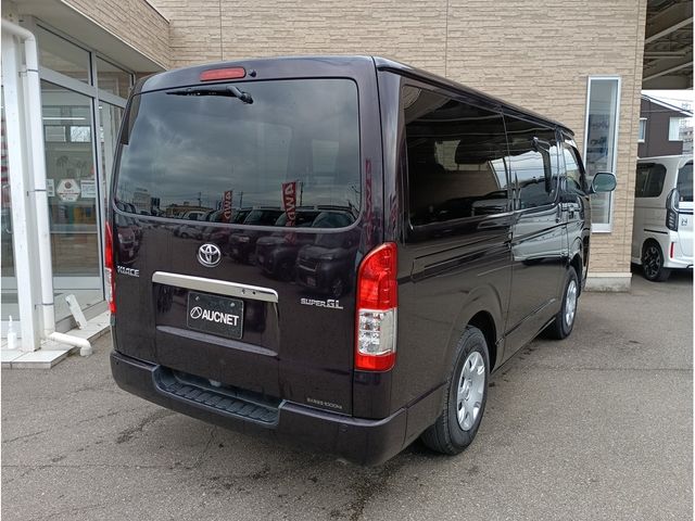 TOYOTA HIACE VAN 4WD 2019 Image 31