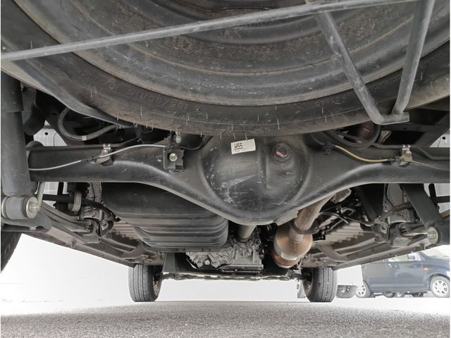 TOYOTA HIACE VAN 4WD 2019 Image 31