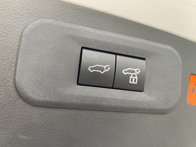 TOYOTA LEXUS NX250 2023 Image 31