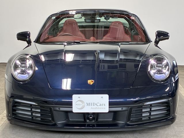 PORSCHE 911 2021 Image 31