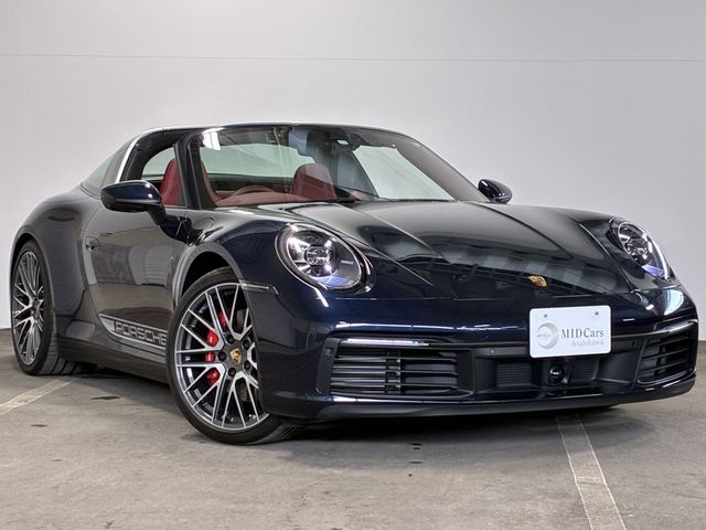 PORSCHE 911 2021 Image 31