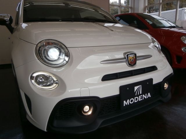 FIAT ABARTH 595 2021 Image 31