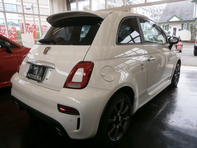 FIAT ABARTH 595 2021 Image 31
