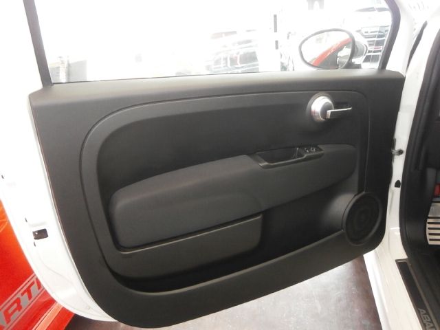 FIAT ABARTH 595 2021 Image 31