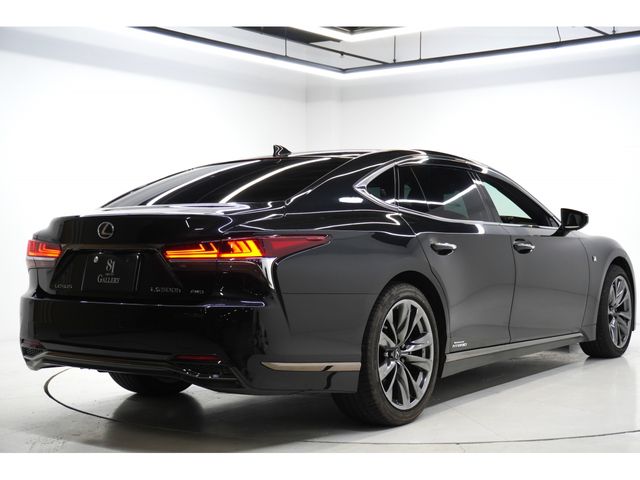 TOYOTA LEXUS LS500H 4WD 2020 Image 31