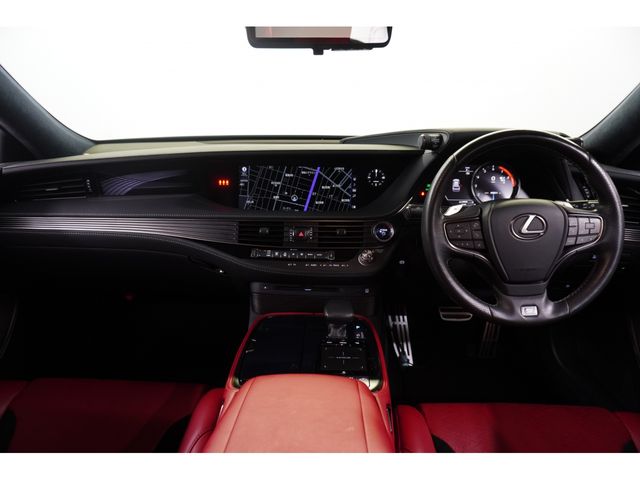 TOYOTA LEXUS LS500H 4WD 2020 Image 31