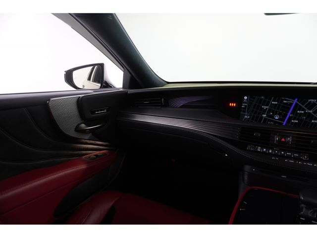 TOYOTA LEXUS LS500H 4WD 2020 Image 31