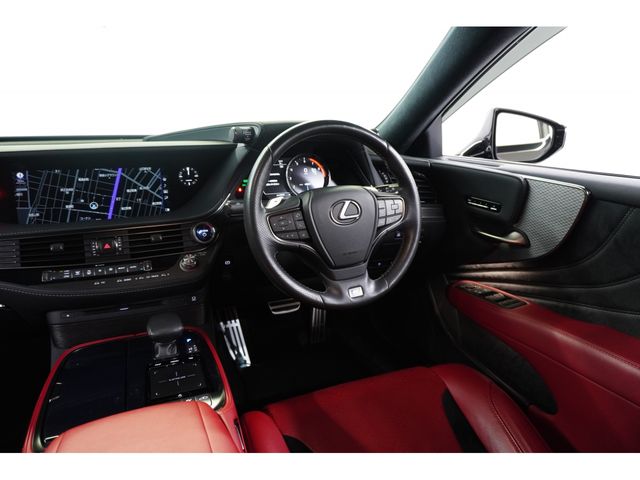 TOYOTA LEXUS LS500H 4WD 2020 Image 31