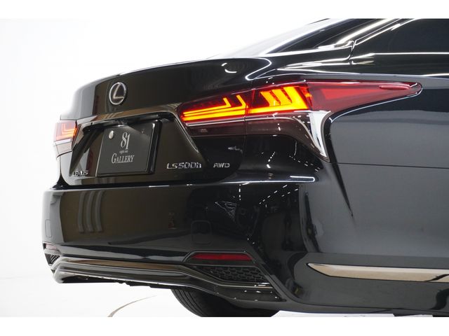 TOYOTA LEXUS LS500H 4WD 2020 Image 31