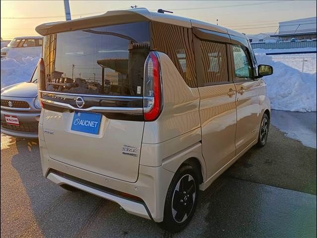 NISSAN ROOX 2021 Image 31