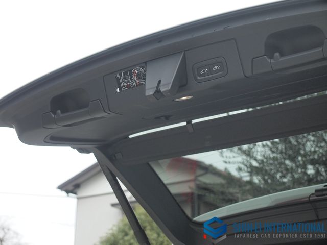 VOLVO XC60 2019 Image 31