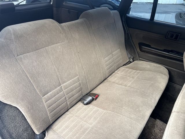 TOYOTA MARK2 WAGON 1995 Image 31