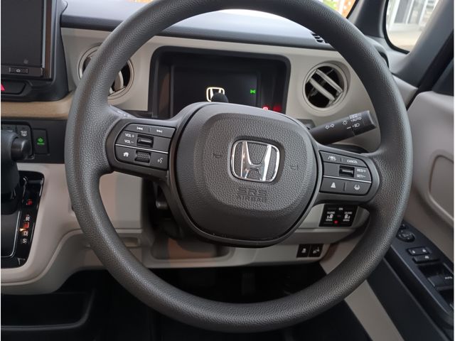 HONDA N BOX 2024 Image 31