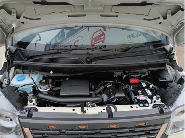 HONDA N BOX 2024 Image 31