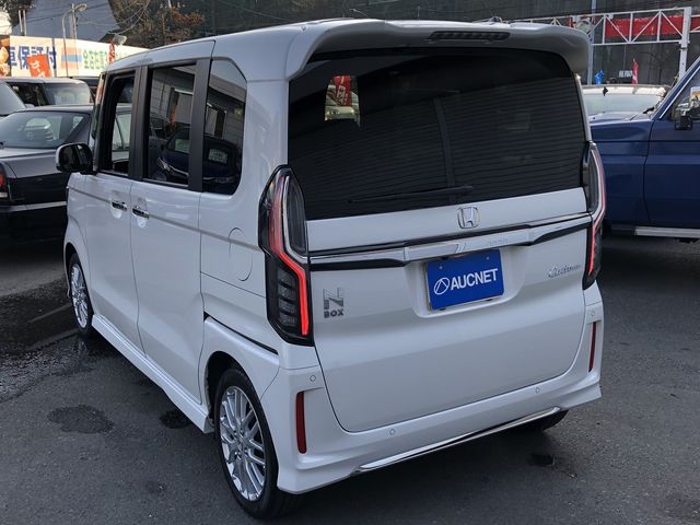 HONDA N BOX CUSTOM 2021 Image 31