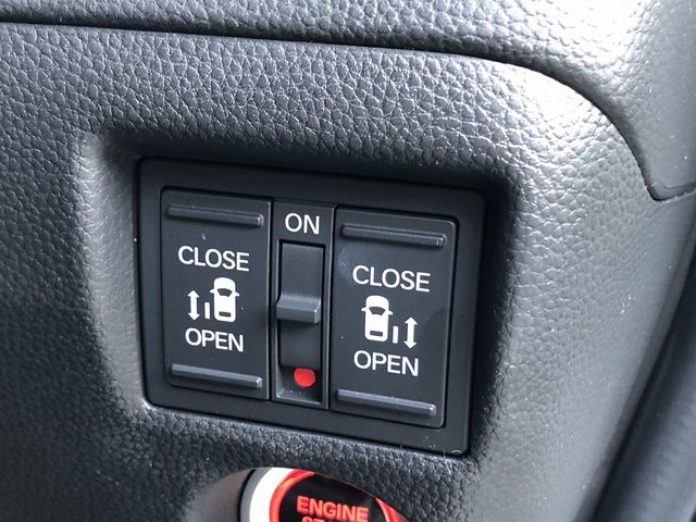 HONDA N BOX CUSTOM 2021 Image 31