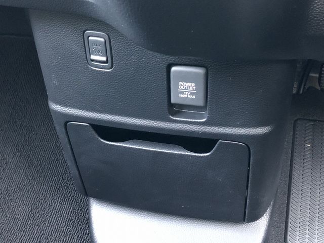 HONDA N BOX CUSTOM 2021 Image 31