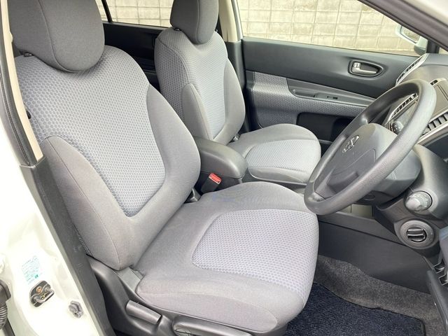 NISSAN WINGROAD 2009 Image 31