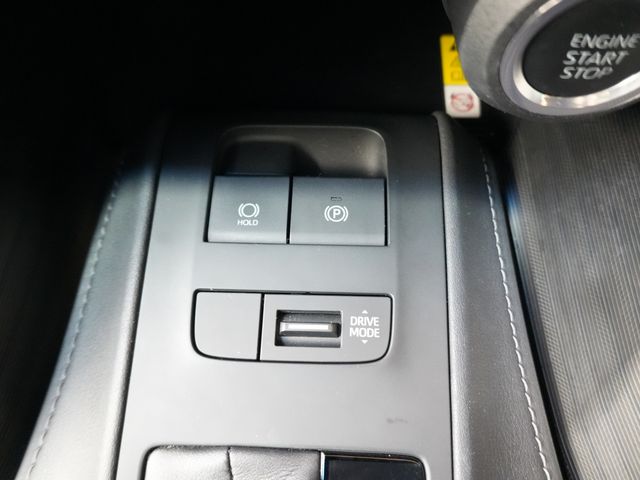 TOYOTA HARRIER 2WD 2022 Image 31