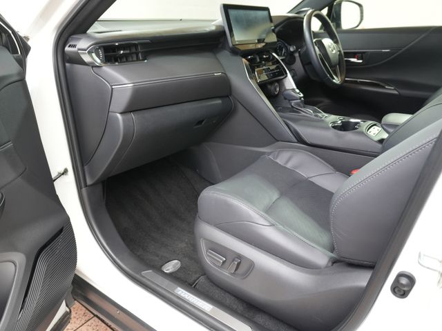 TOYOTA HARRIER 2WD 2022 Image 31