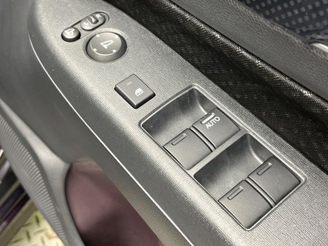 HONDA N-WGN CUSTOM 2016 Image 31