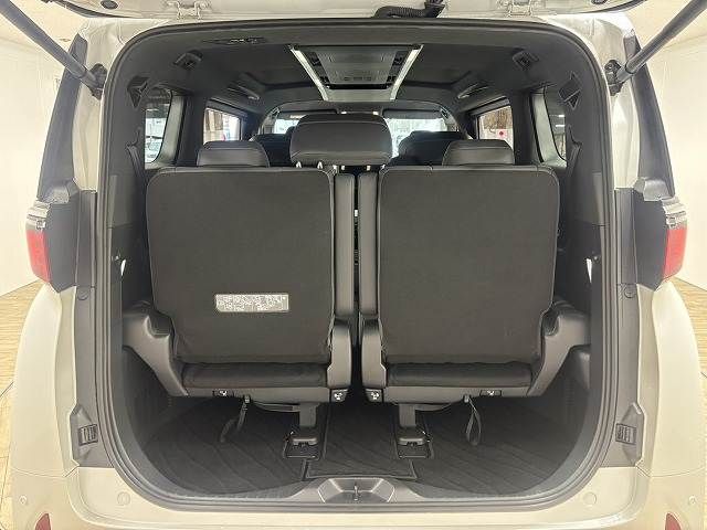 TOYOTA ALPHARD 2023 Image 31