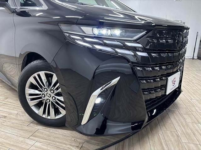 TOYOTA ALPHARD HYBRID 2025 Image 31