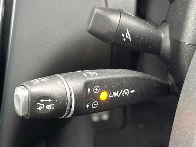 MERCEDES BENZ GLC CL 2016 Image 31